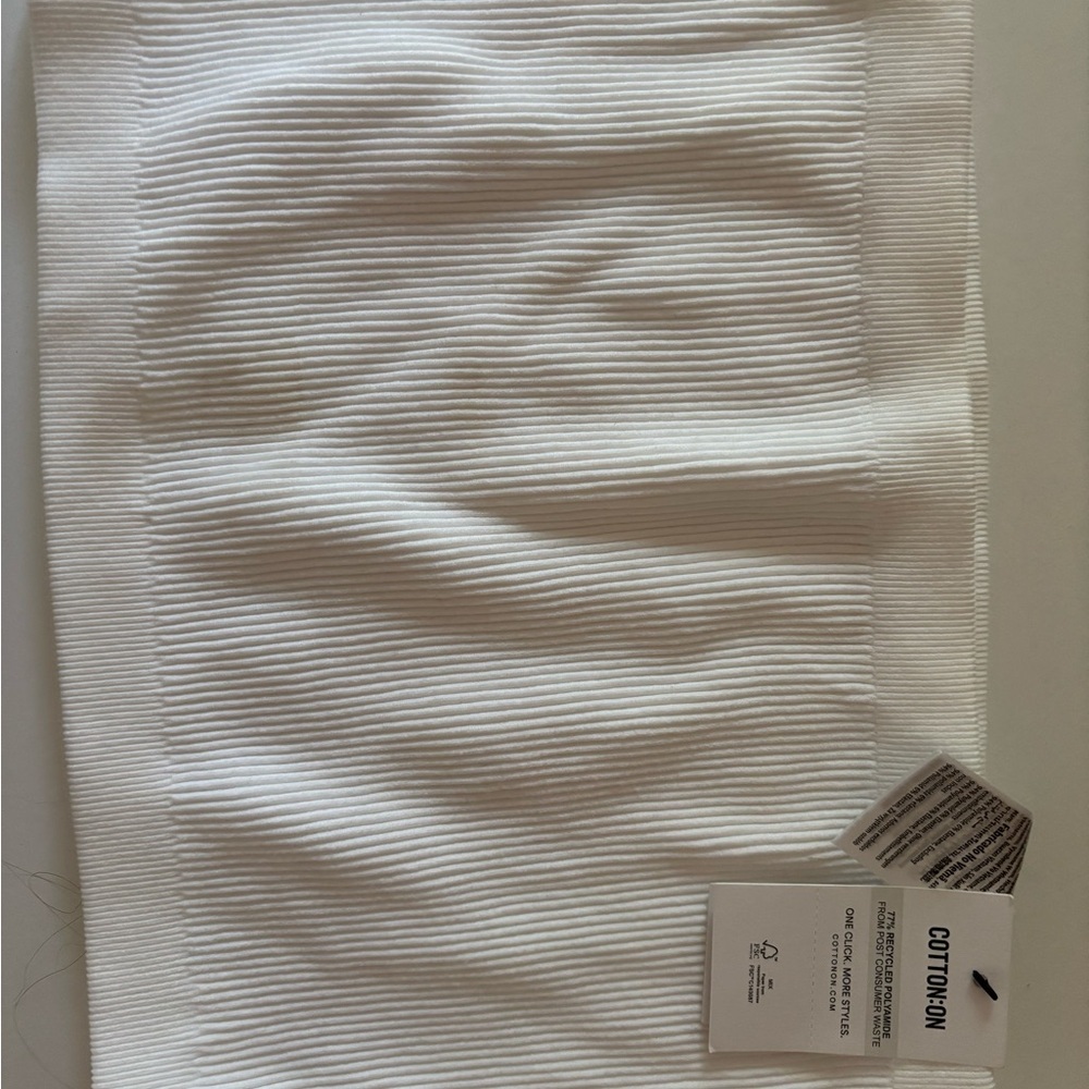 Cotton On White Ribbed Fabric